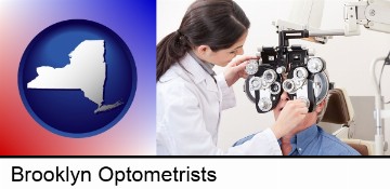 female optometrist performing a sight test in Brooklyn, NY