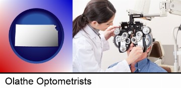 female optometrist performing a sight test in Olathe, KS