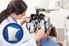 minnesota map icon and female optometrist performing a sight test